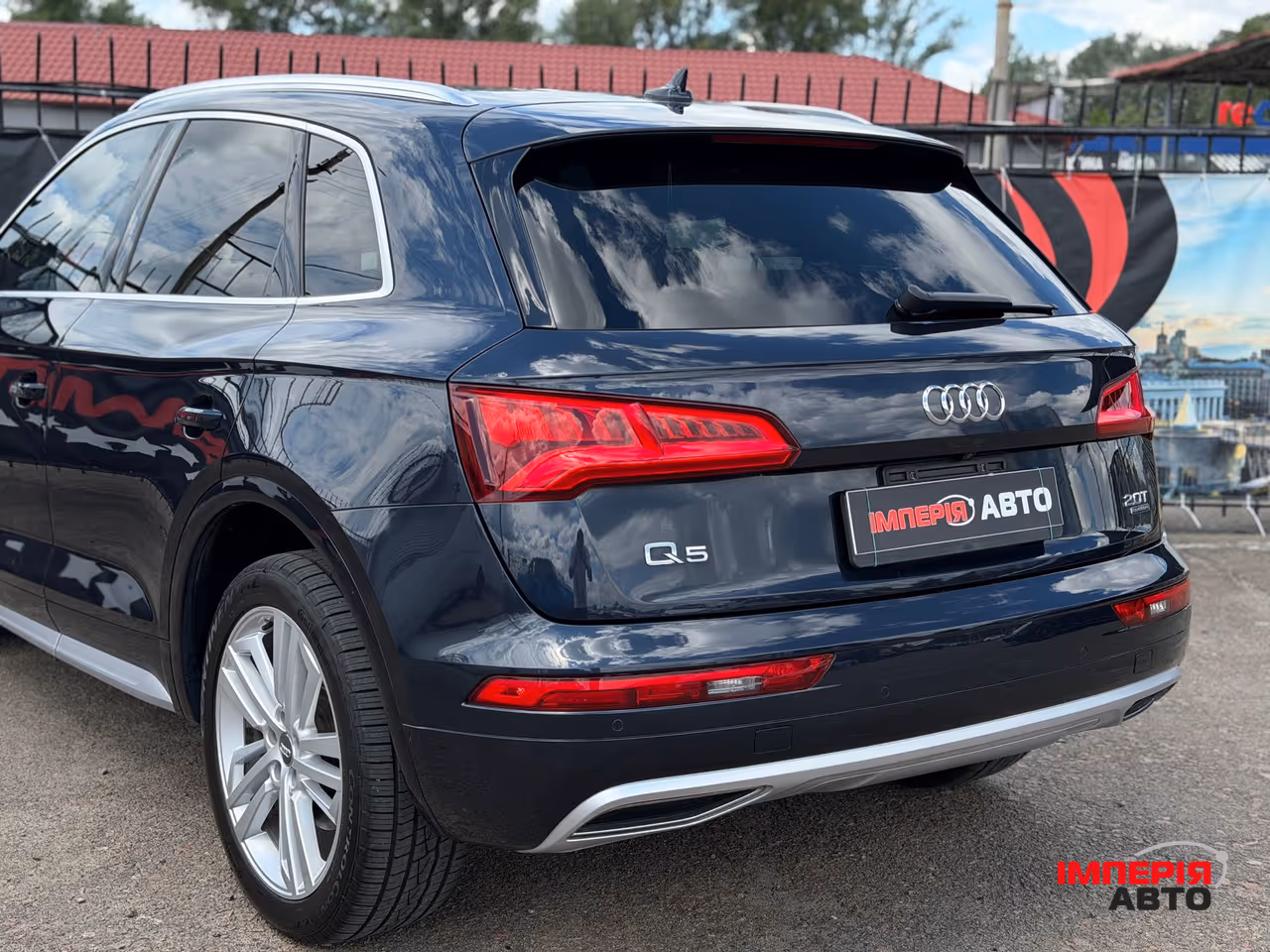 Audi Q5 - фото 6