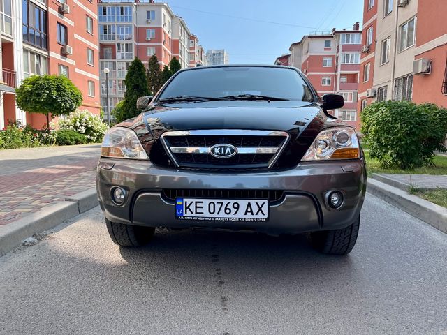 Kia Sorento - фото 3