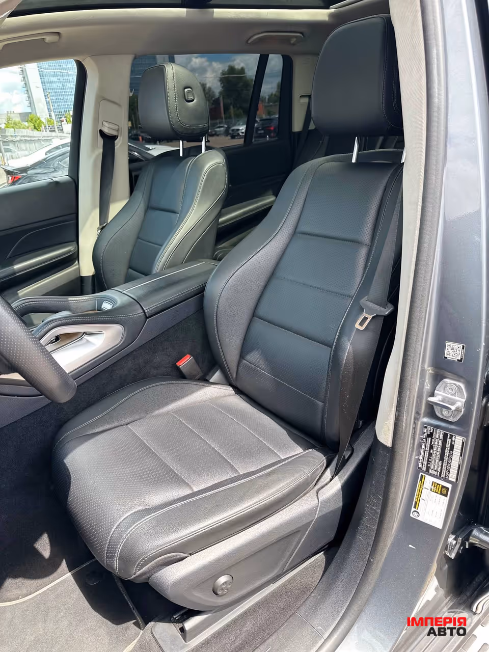 Mercedes-Benz GLS - фото 9