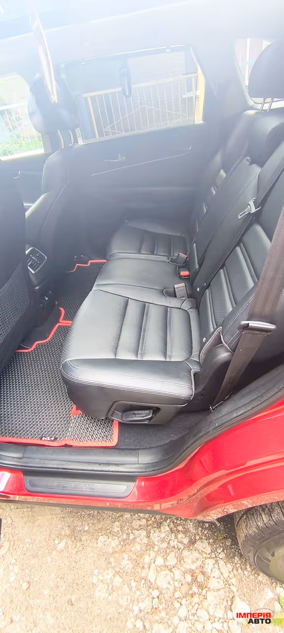 Kia Sorento - фото 26