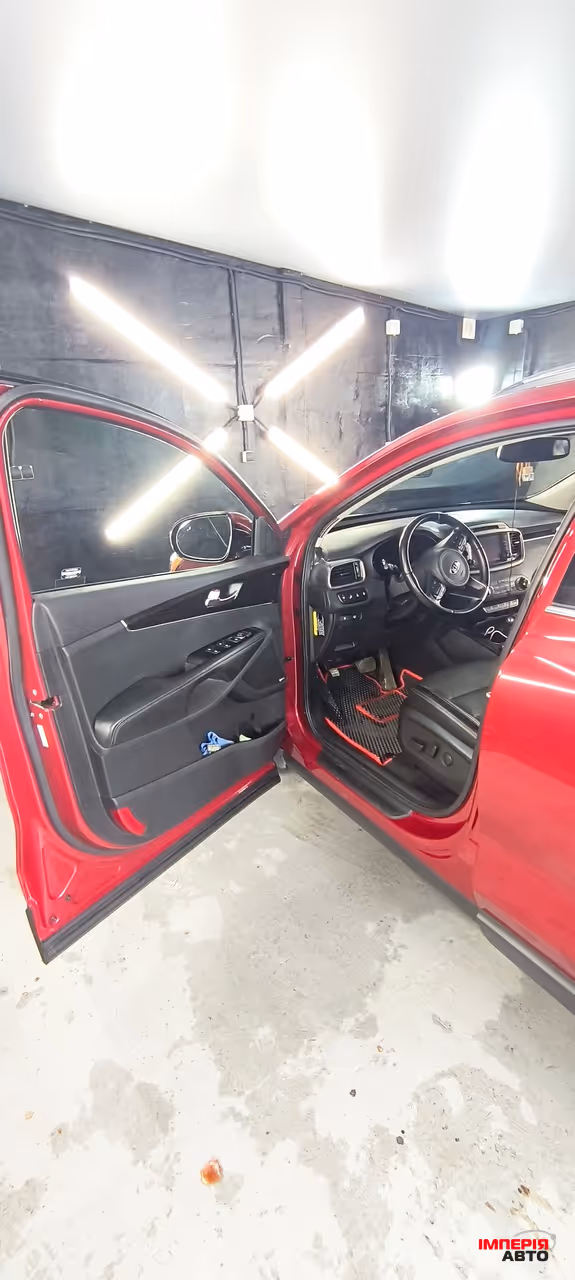 Kia Sorento - фото 7
