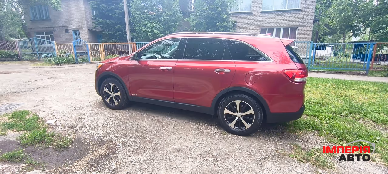 Kia Sorento - фото 23