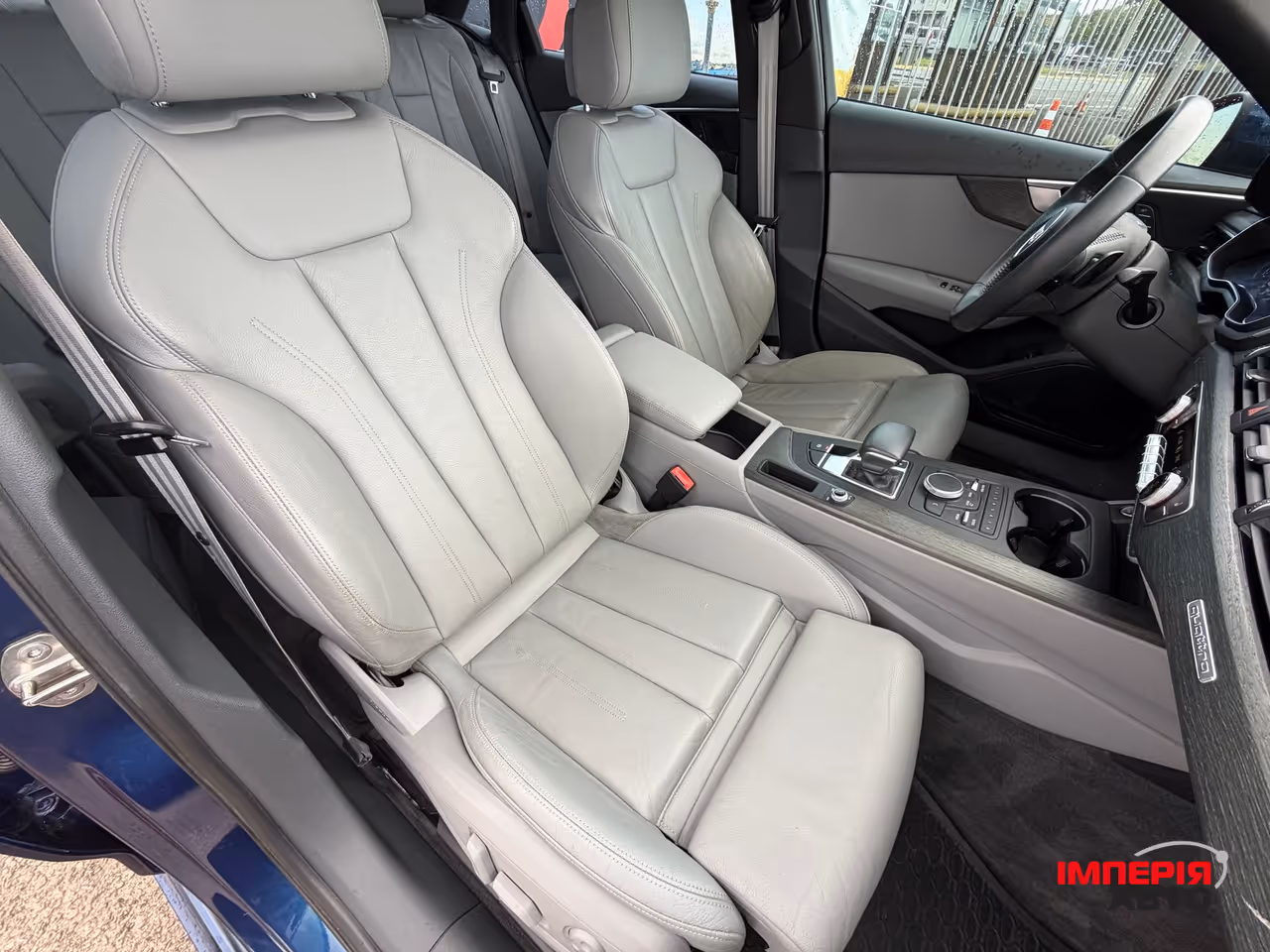 Audi A4 - фото 21