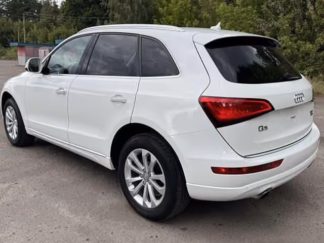 Audi Q5 - фото 5