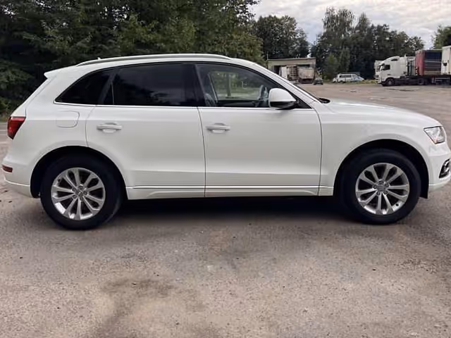 Audi Q5 - фото 4