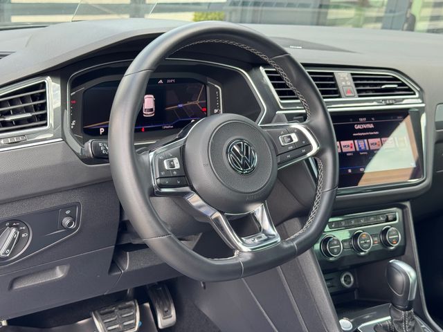 Volkswagen Tiguan - фото 4
