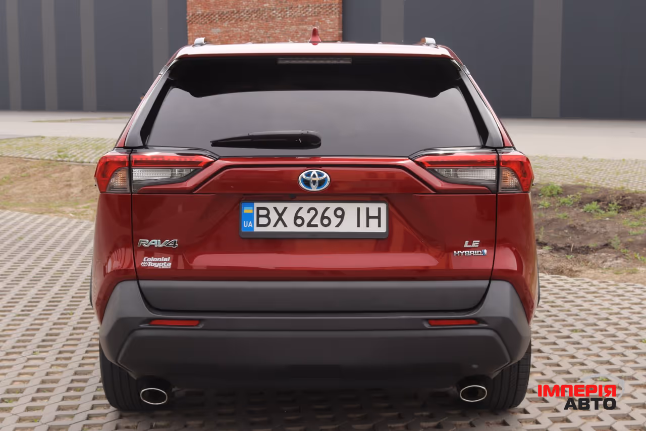 Toyota RAV4 - фото 24