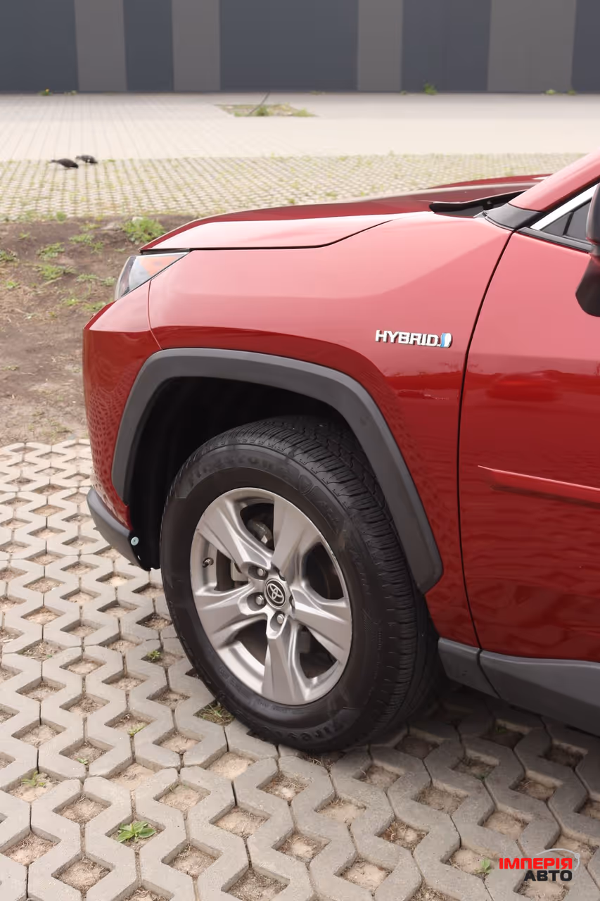 Toyota RAV4 - фото 22