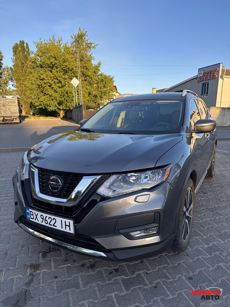 Nissan Rogue - фото 4
