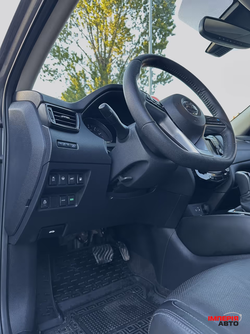 Nissan Rogue - фото 16