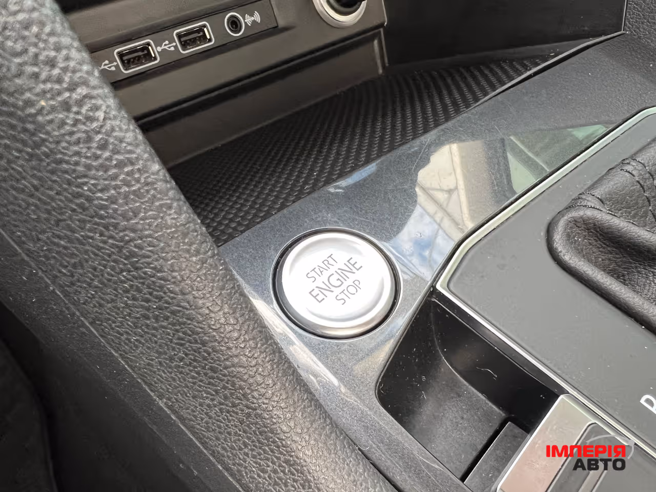 Volkswagen Tiguan - фото 23