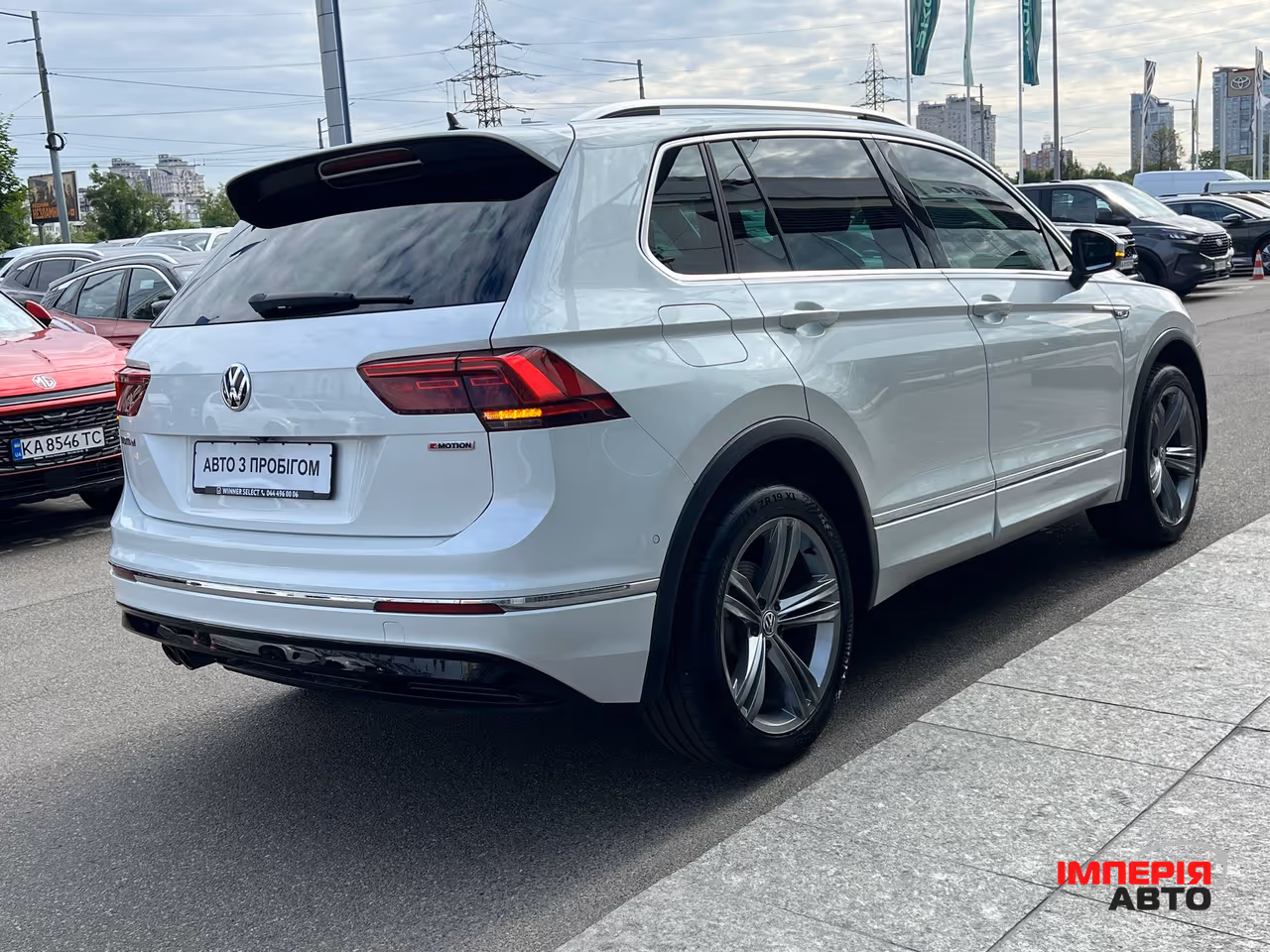 Volkswagen Tiguan - фото 39