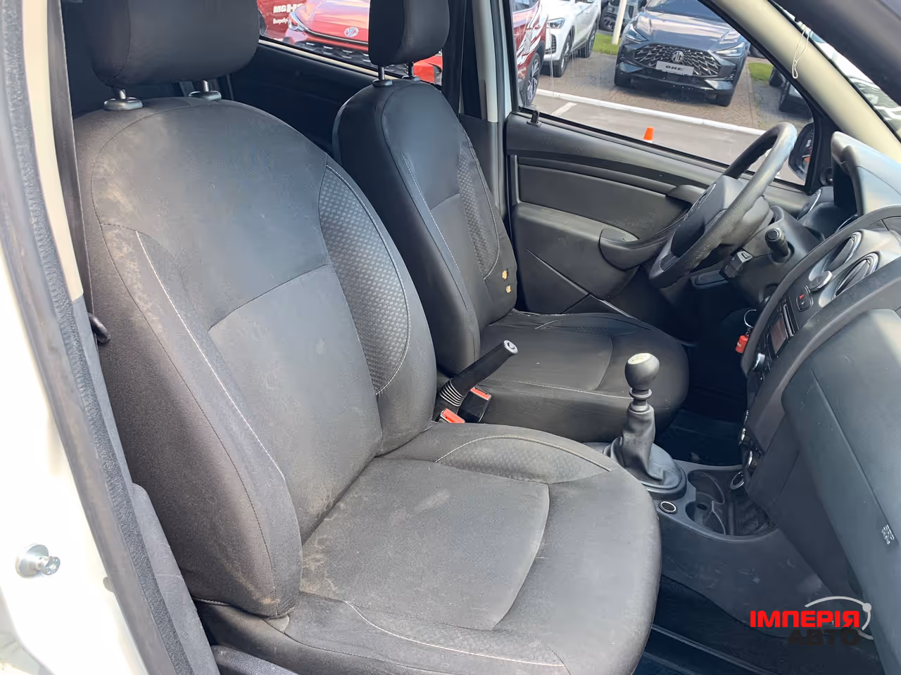 Renault Duster - фото 14