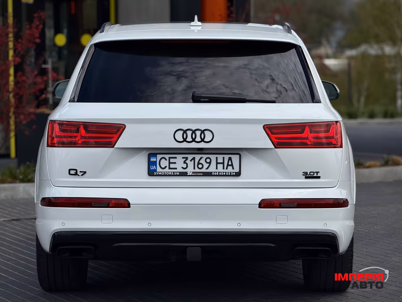 Audi Q7 - фото 6