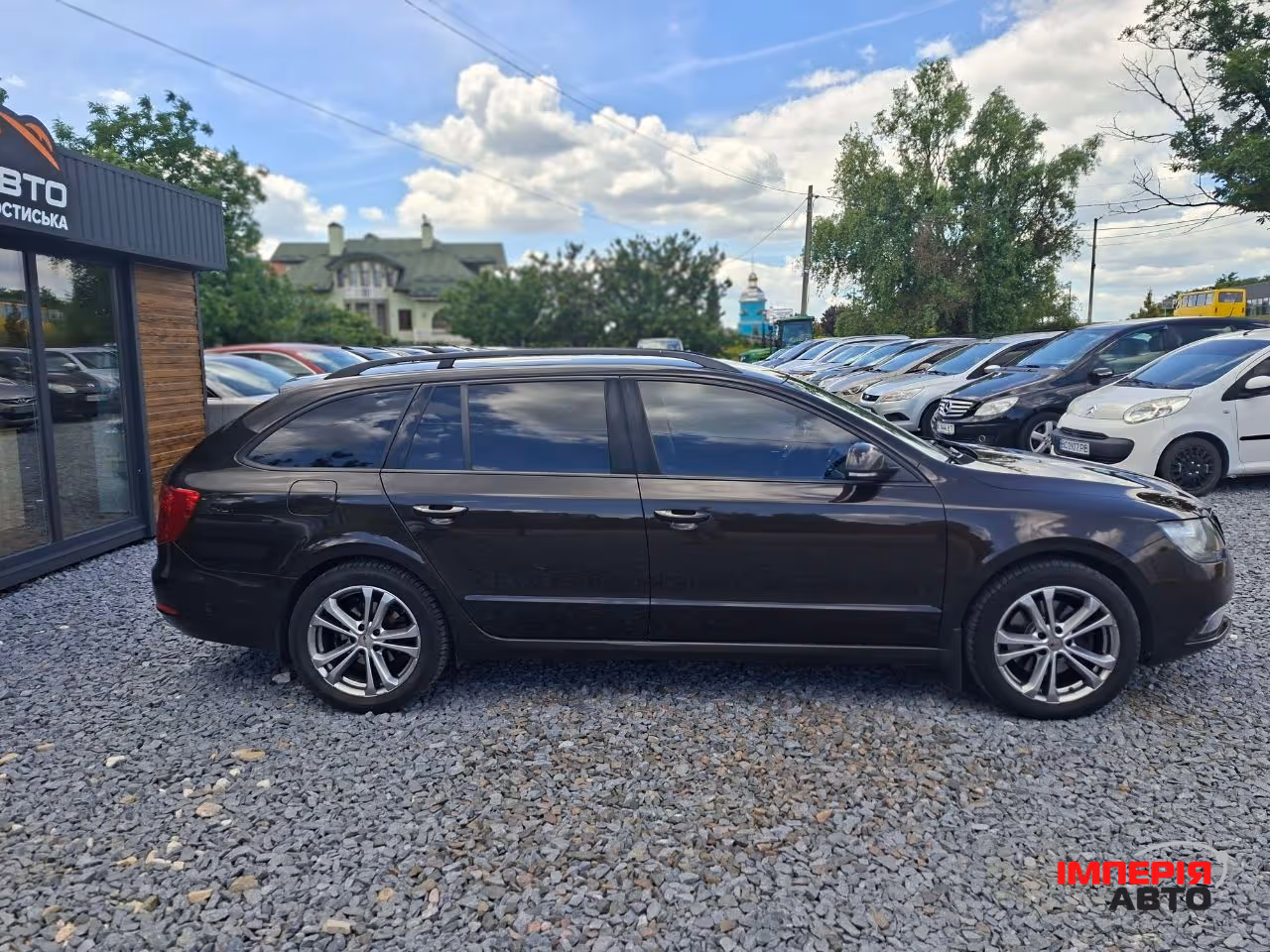 Skoda Superb - фото 6
