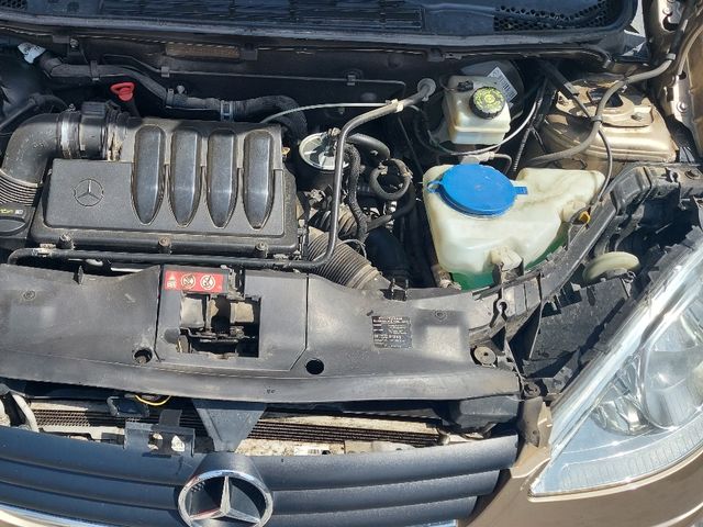 Mercedes-Benz A-Класс - зображення 3