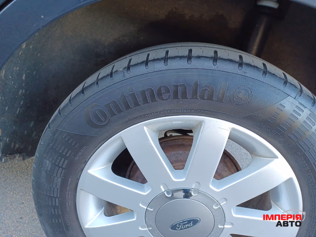 Ford Fusion - фото 16