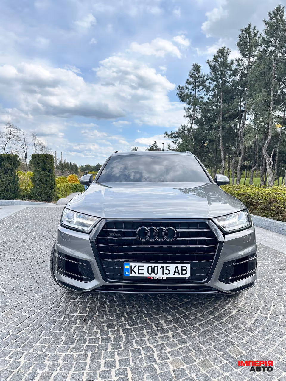 Audi Q7 - фото 2