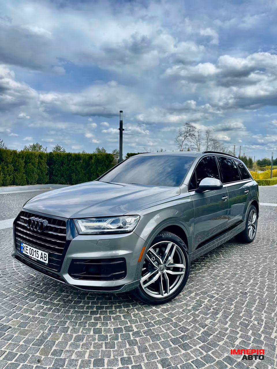Audi Q7 - фото 15