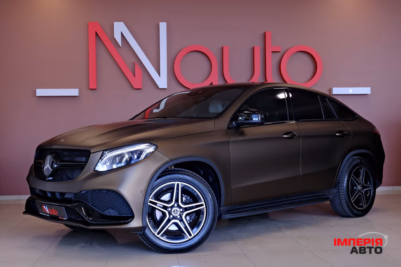 Mercedes-Benz GLE - фото 1