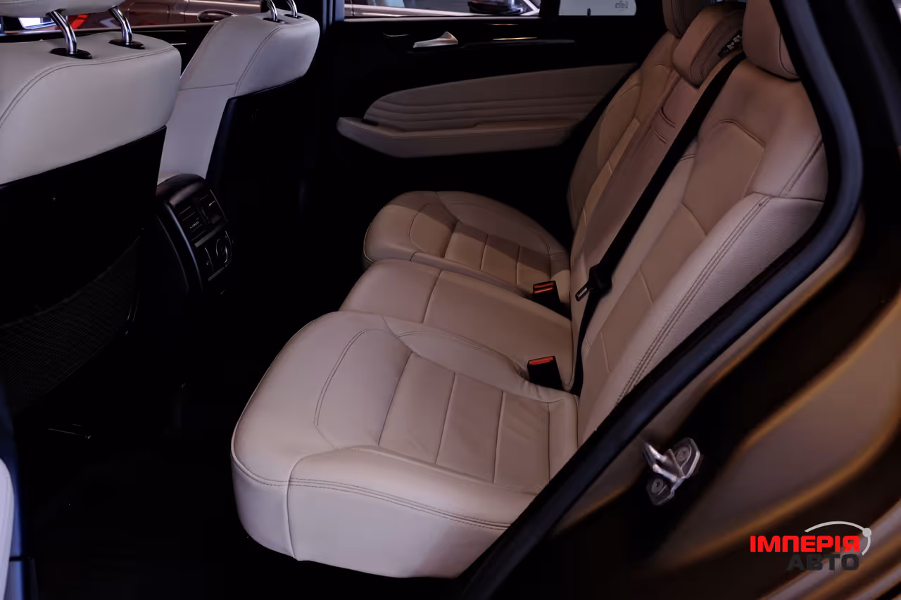 Mercedes-Benz GLE - фото 8