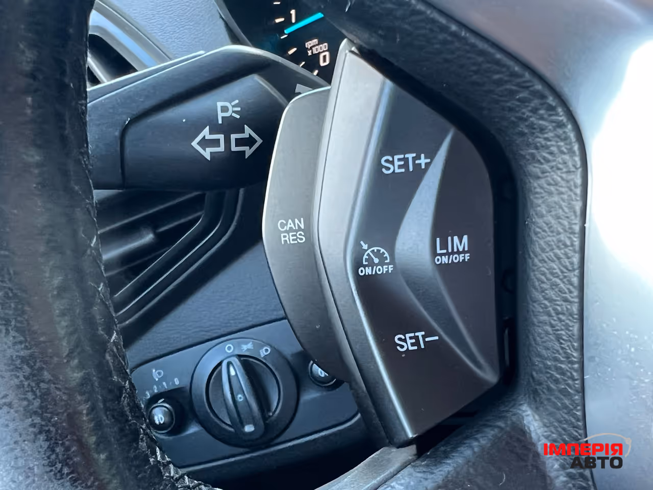 Ford Kuga - фото 20