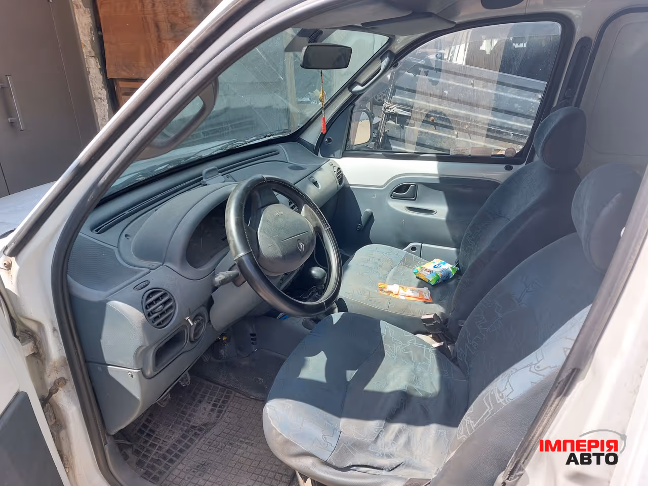 Renault Kangoo - фото 8