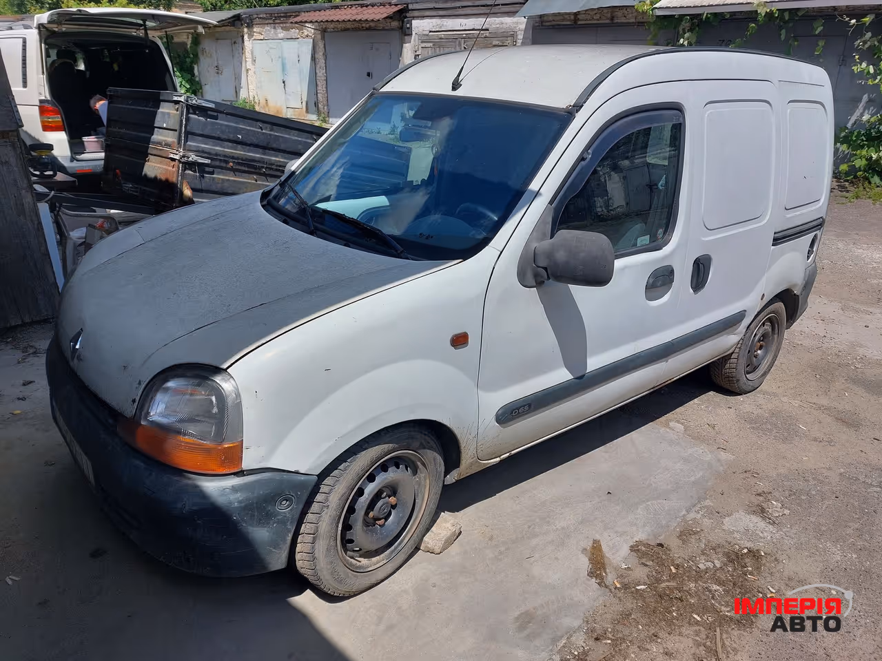Renault Kangoo - фото 1