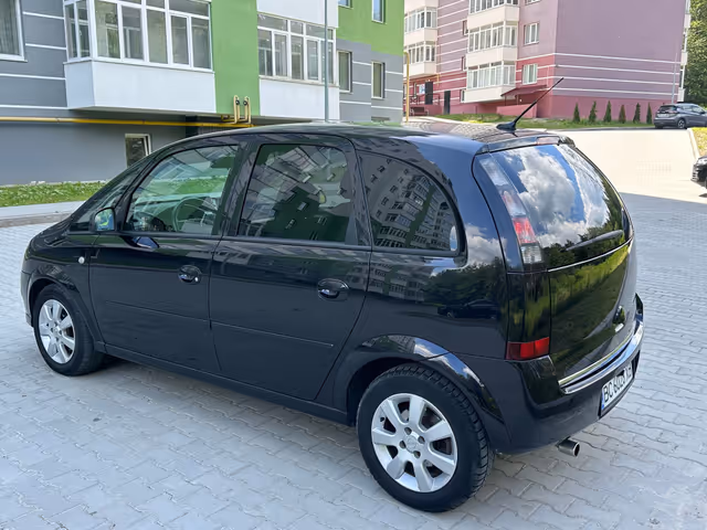 Opel Meriva - фото 4