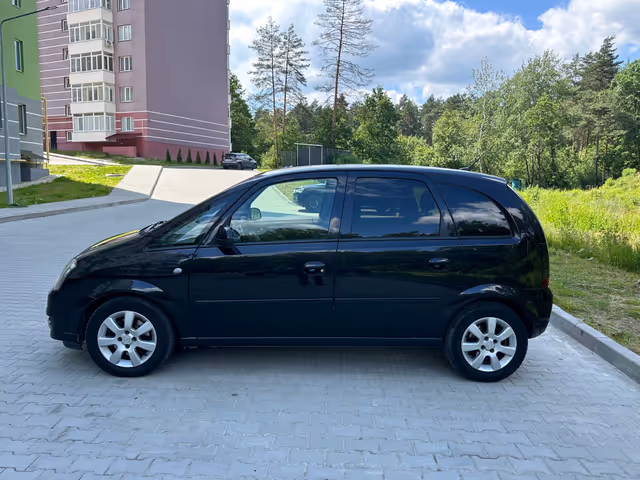 Opel Meriva - фото 5