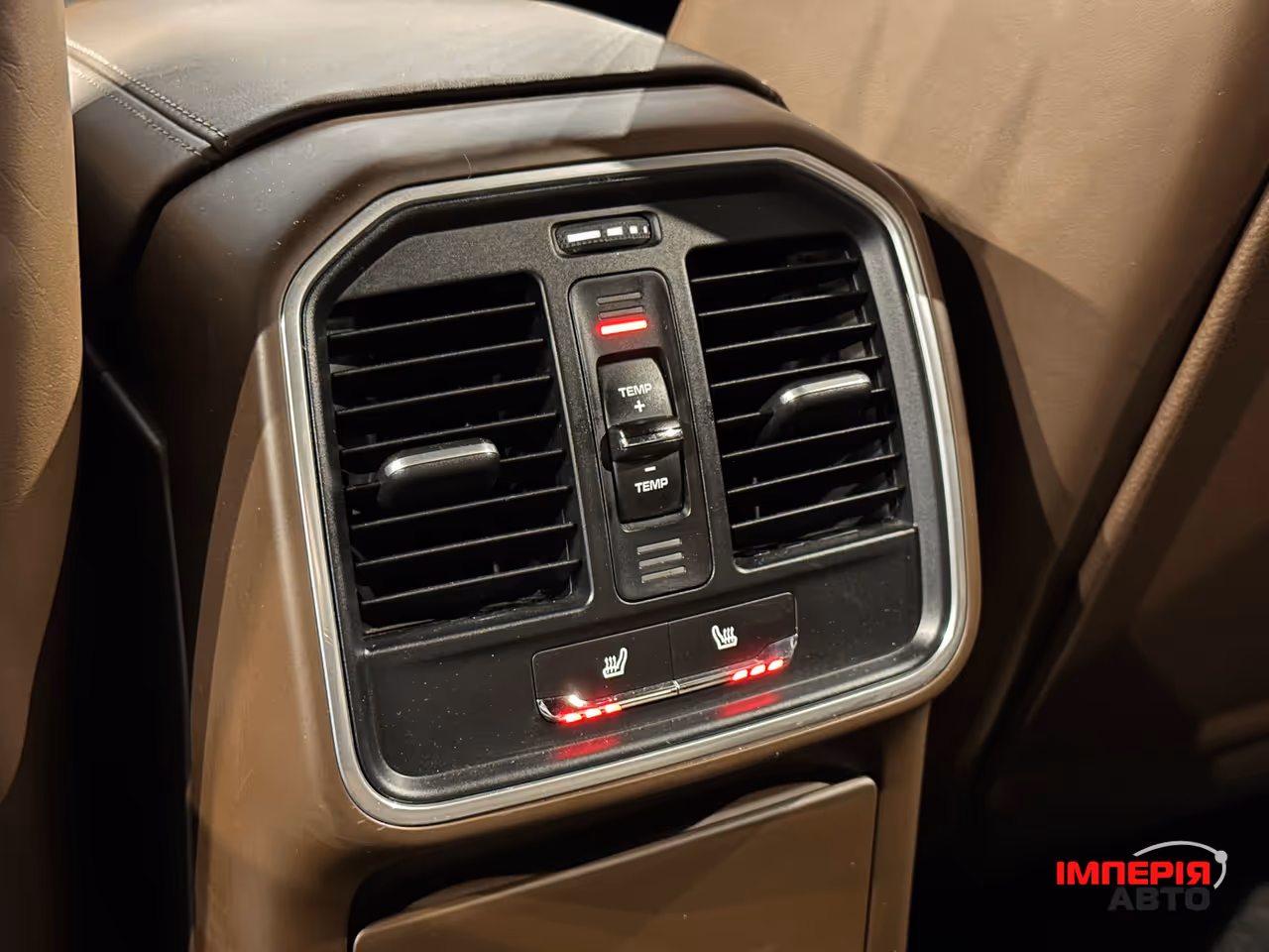 Porsche Macan - фото 12
