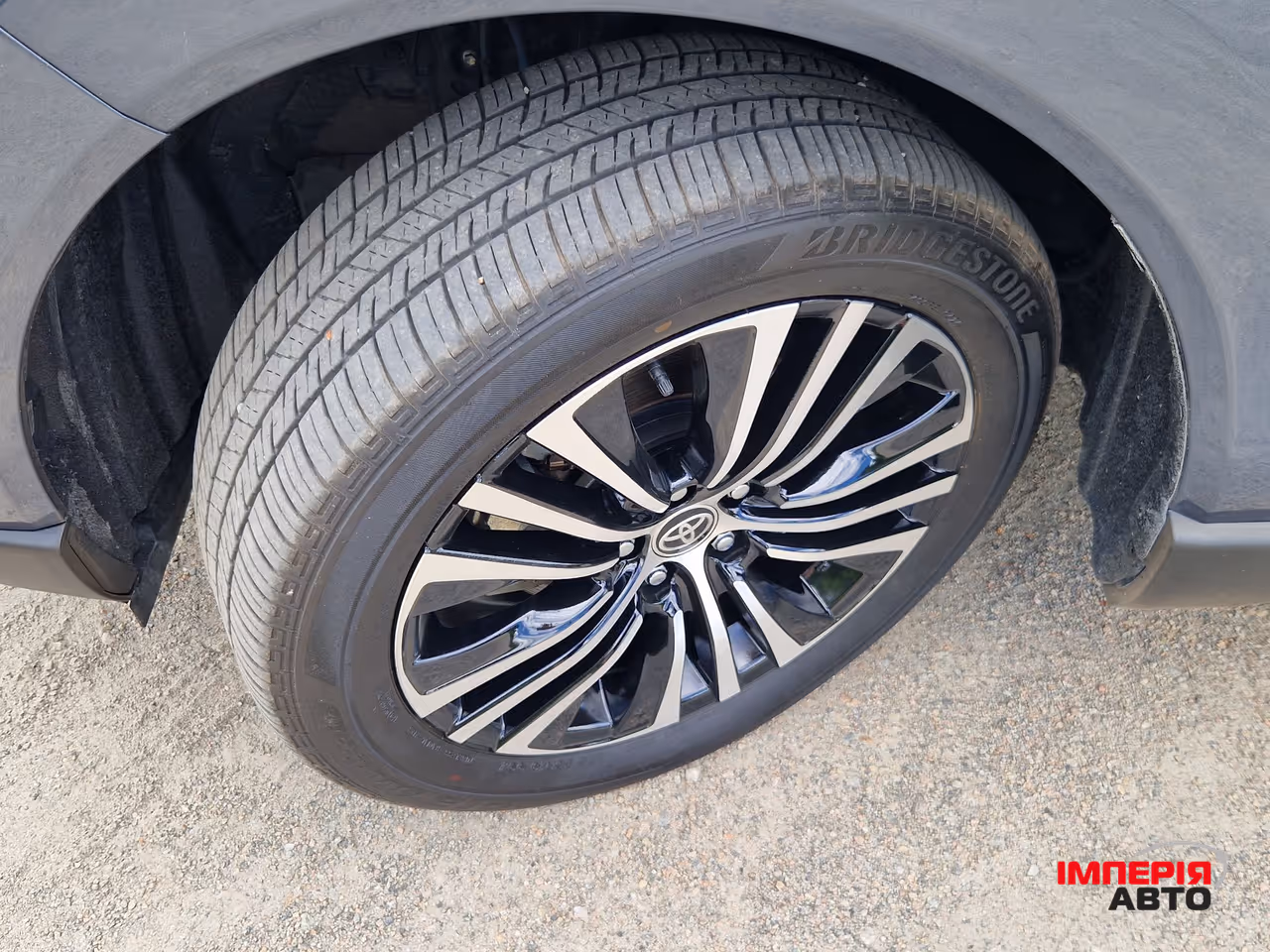 Toyota Venza - фото 12