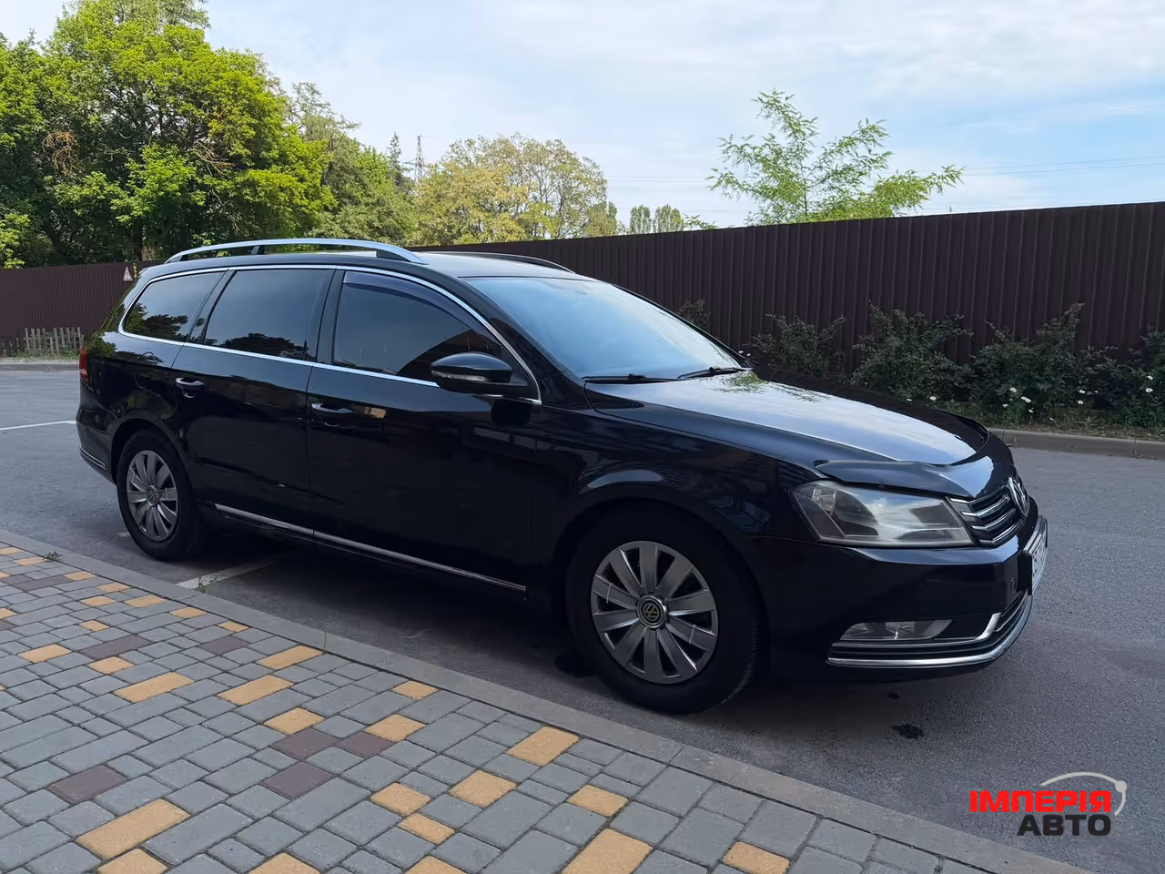 Volkswagen Passat - фото 2