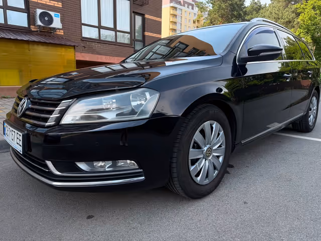 Volkswagen Passat - фото 5