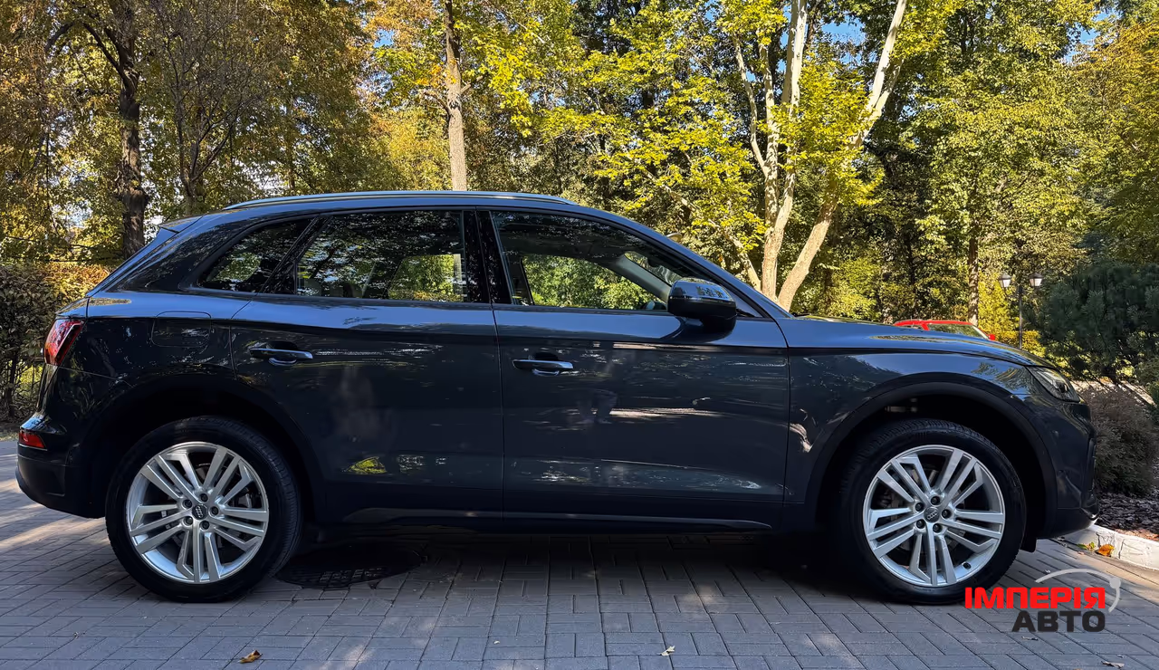 Audi Q5 - фото 8