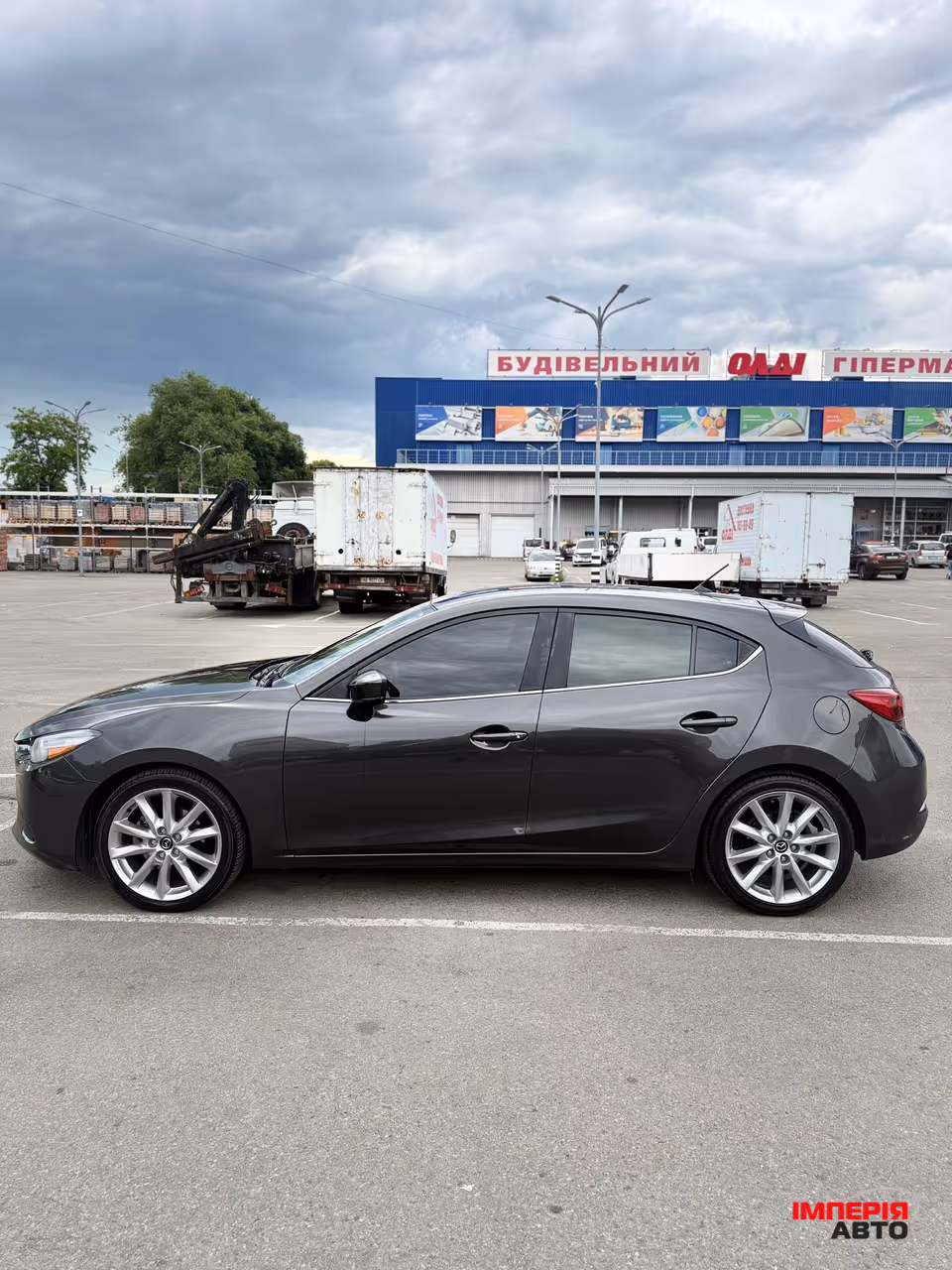 Mazda 3 - фото 5