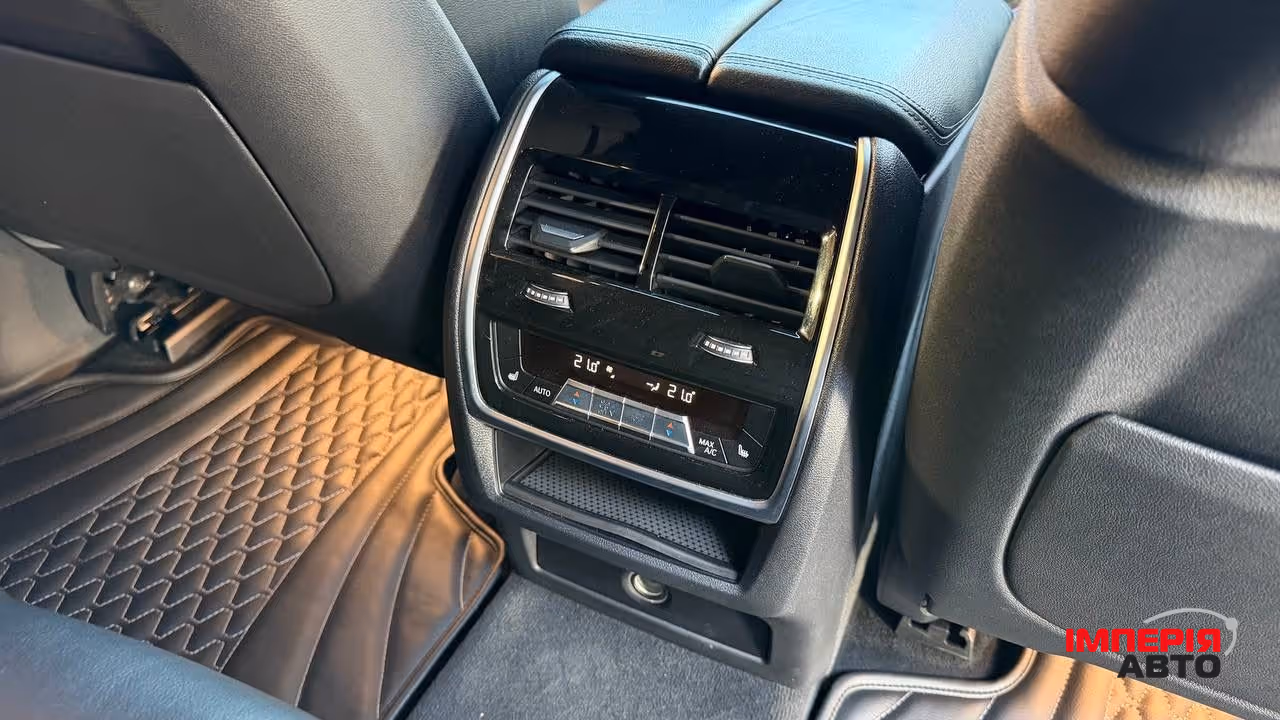 BMW X5 M - фото 14