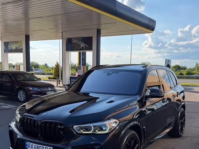 BMW X5 M - фото 3