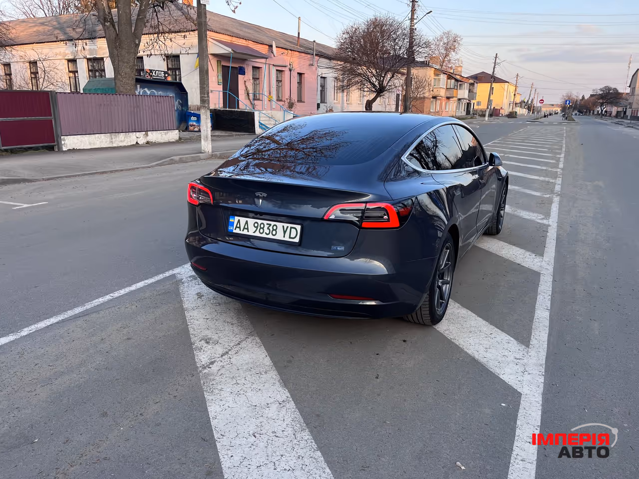 Tesla Model 3 - фото 6