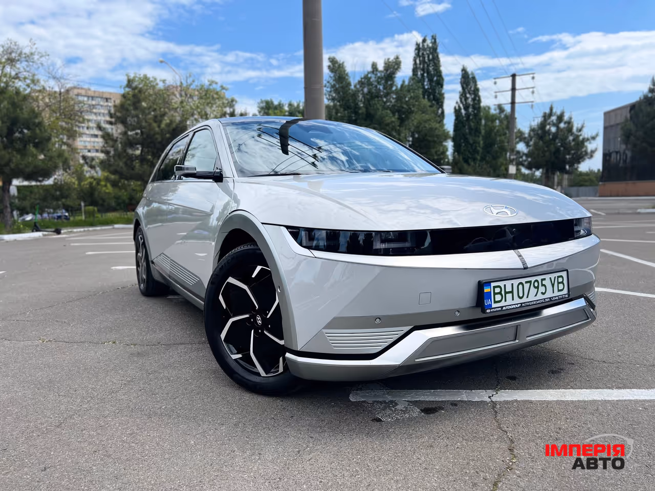 Hyundai IONIQ 5 - фото 1