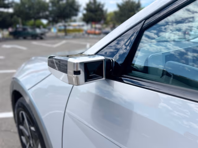 Hyundai IONIQ 5 - фото 3
