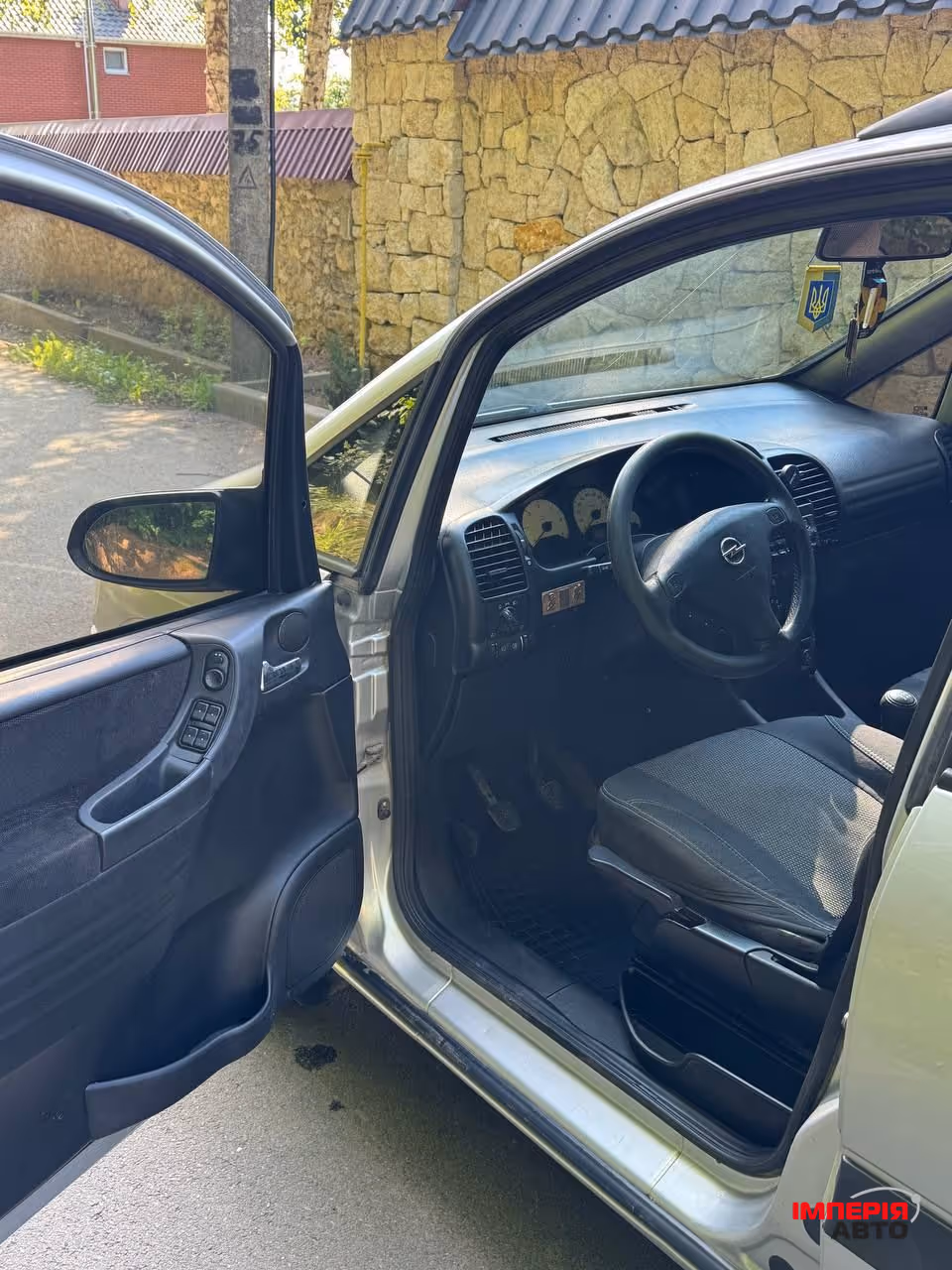 Opel Zafira - фото 16