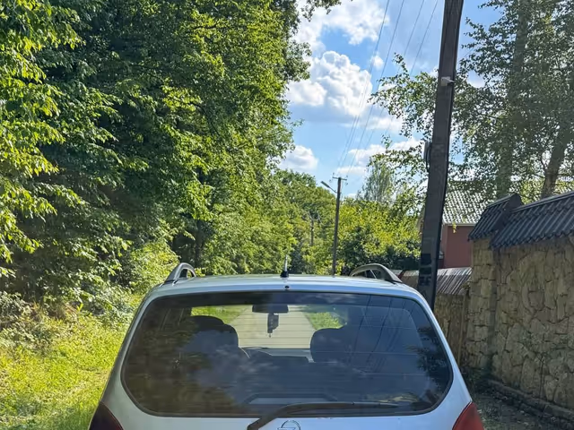 Opel Zafira - фото 2