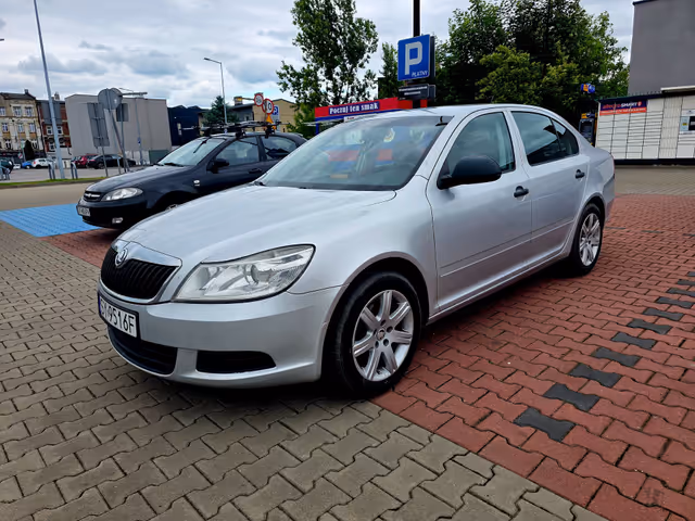 Skoda Octavia - фото 3
