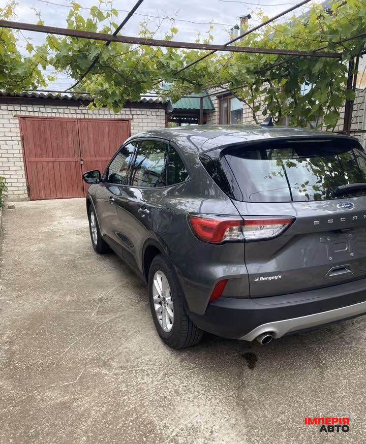 Ford Escape - фото 3