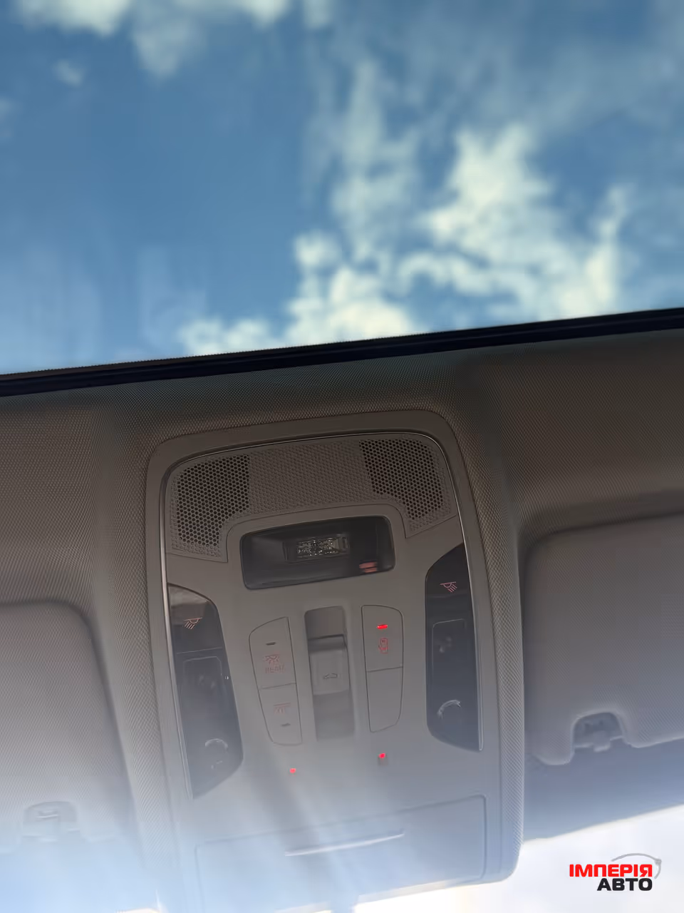 Audi A6 - фото 7