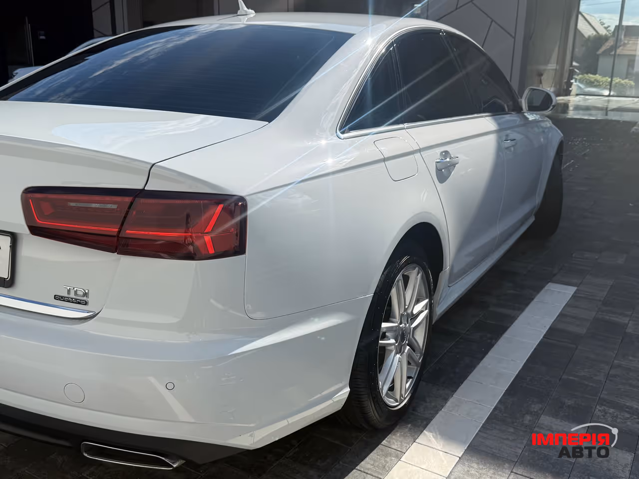 Audi A6 - фото 13