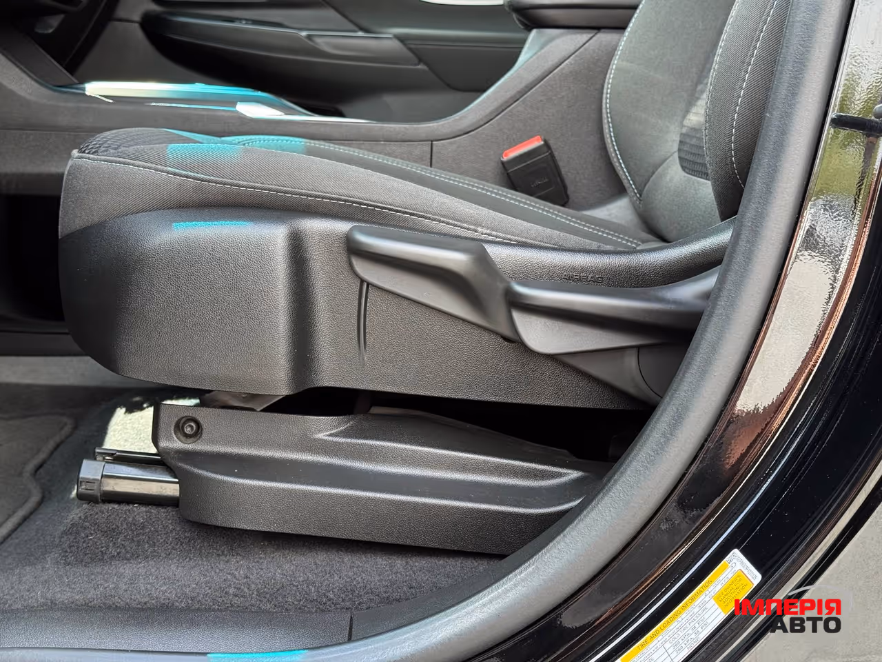Chevrolet Bolt - фото 31