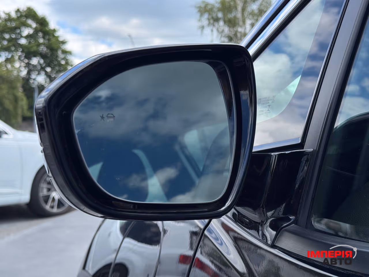 Chevrolet Bolt - фото 8