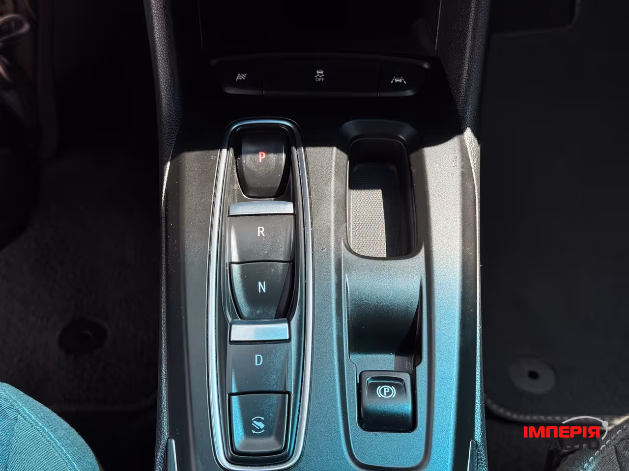 Chevrolet Bolt - фото 46